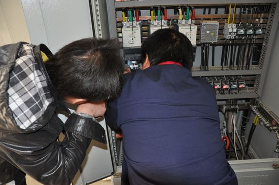 电压互感器二次不能（néng）短路运行